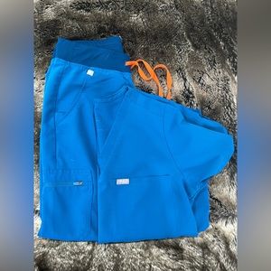 Figs Alps Blue Scrub Set